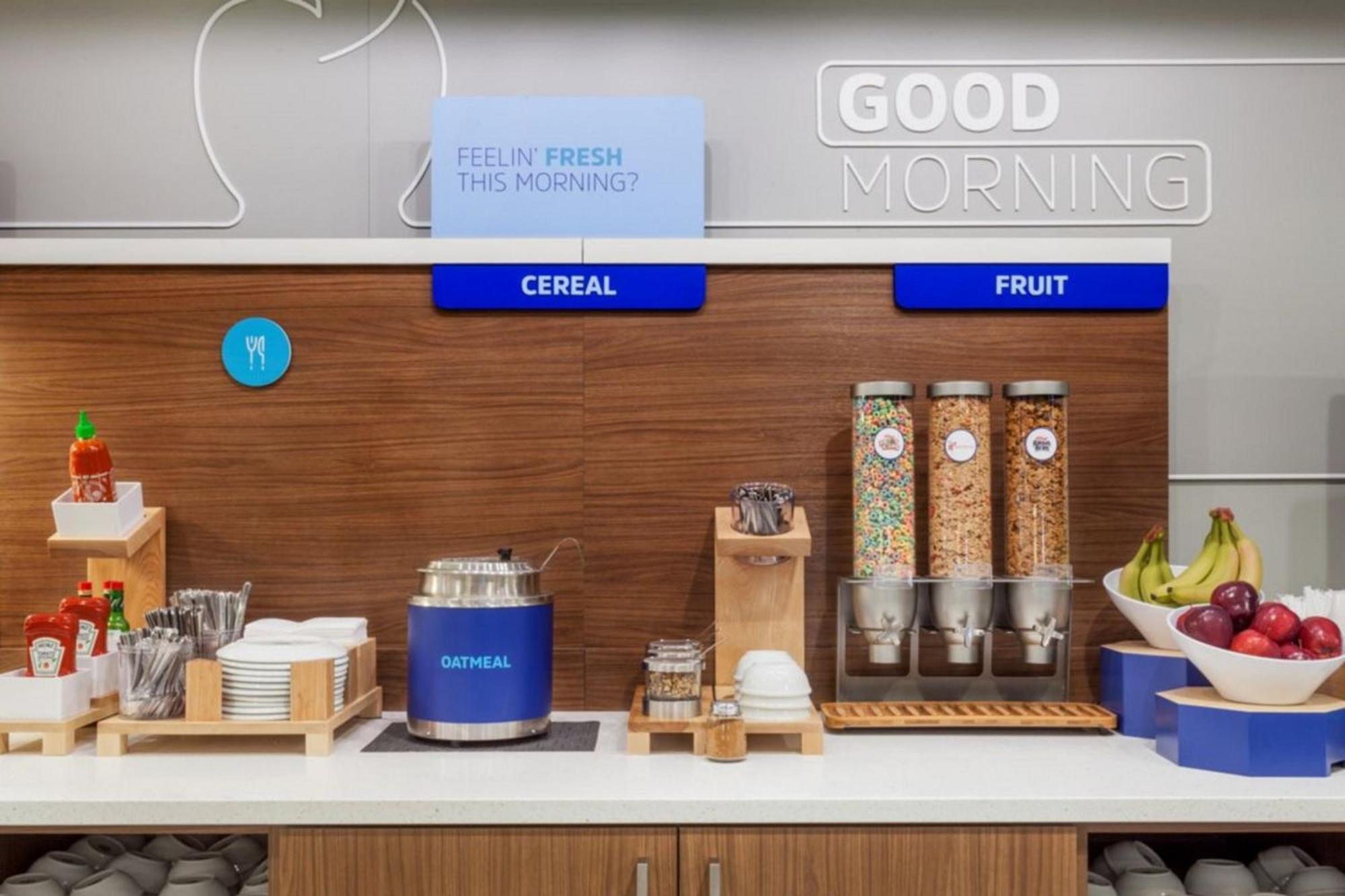 Holiday Inn Express & Suites Buford - Mall Of Georgia By Ihg Kültér fotó